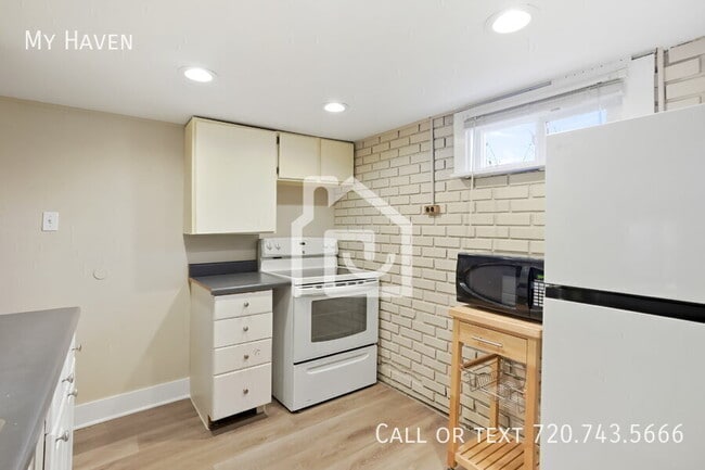 Building Photo - 1010 Jay St