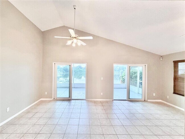 Building Photo - 2245 Springrain Dr