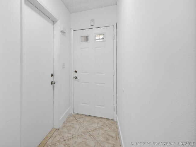 Building Photo - 9160 Fairbanks Ln