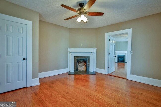 Building Photo - 239 Boulevard