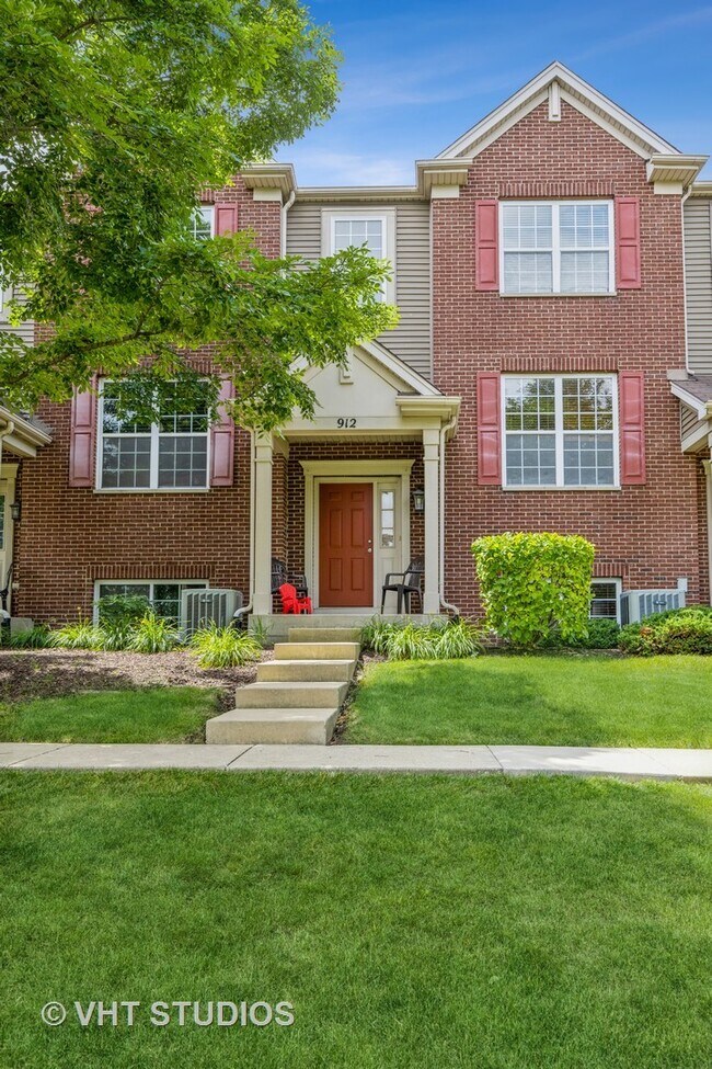 Primary Photo - 912 Neudearborn Ln