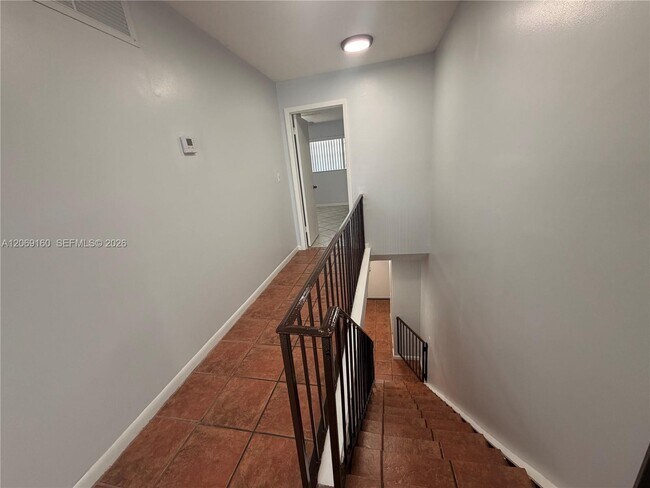 Building Photo - 8380 SW 154th Ave