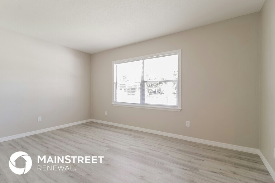 Building Photo - 466 Oxford Dr