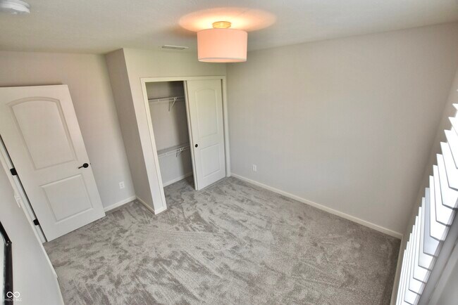 Building Photo - 12771 Apsley Ln