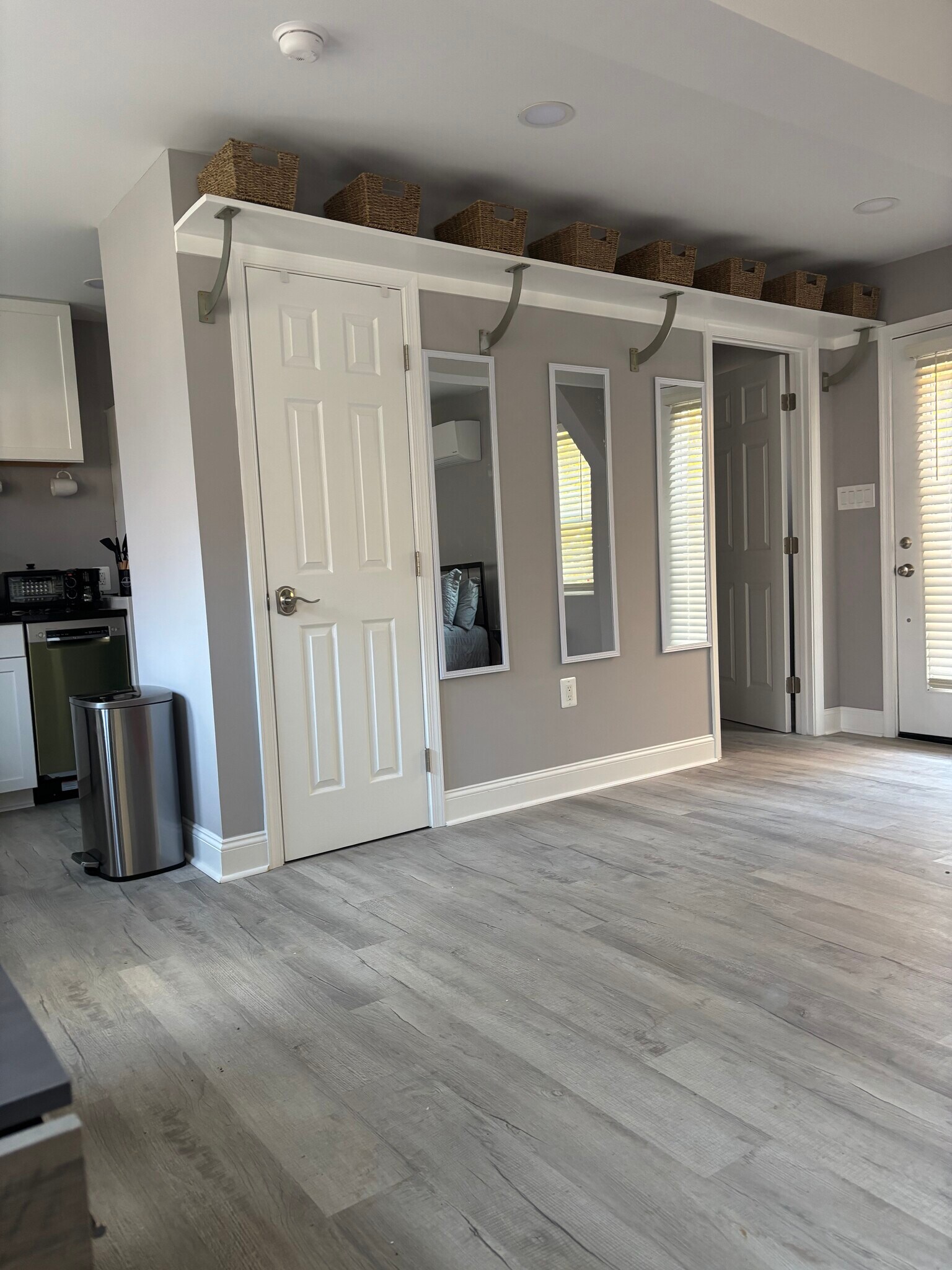 Building Photo - 6245 Cracklingtown Rd