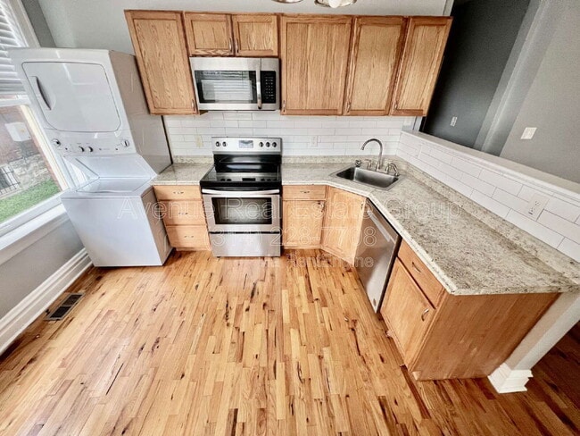 Building Photo - 5138 Waterman Blvd