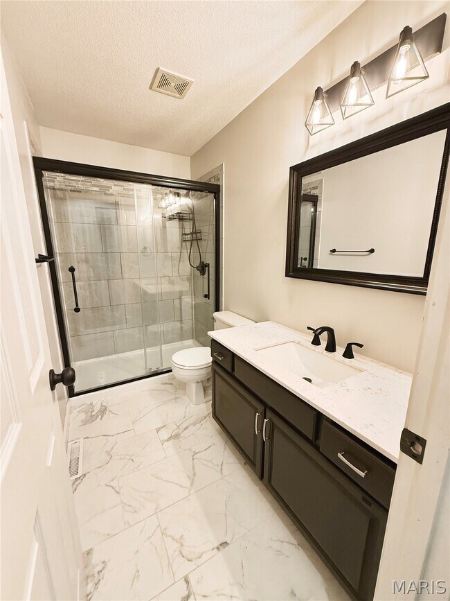 Building Photo - 3241 Tanglebrook Dr