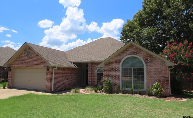 Building Photo - 21206 Altuda Ln