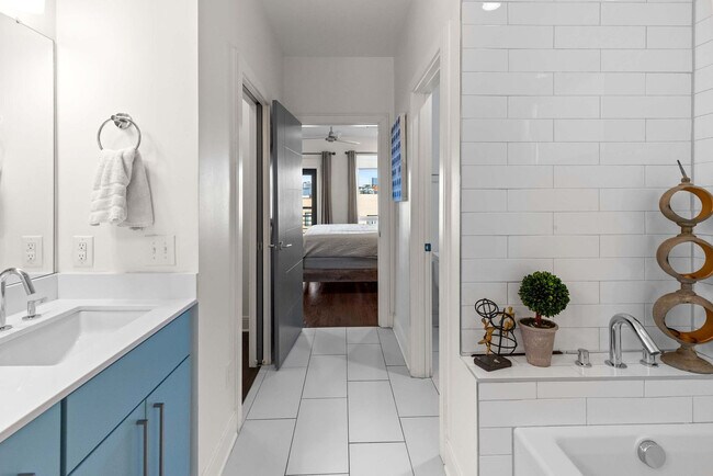 Building Photo - 1109 Archer St