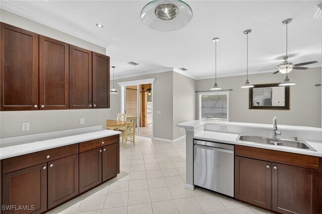 Building Photo - 8250 Silver Birch Way