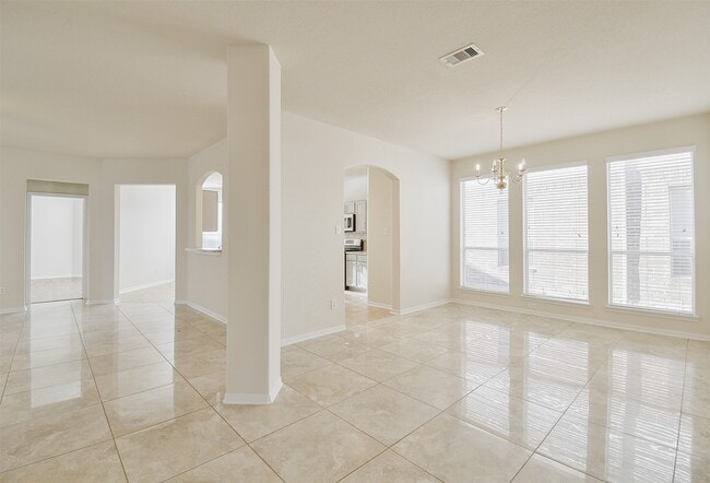 Building Photo - 6614 Halcyon Days Dr