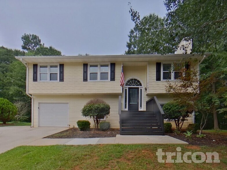 Building Photo - 117 Fawn Cir