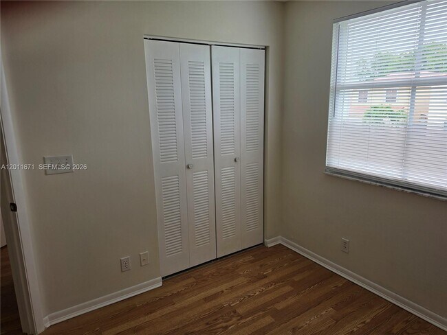 Building Photo - 6178 Buena Vista Dr