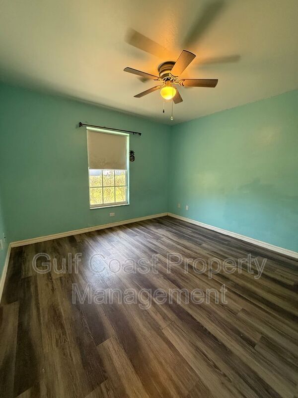 Building Photo - 2612 7th St W