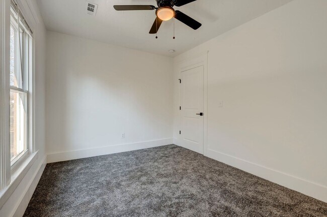 Building Photo - 4115 Whitman Ave