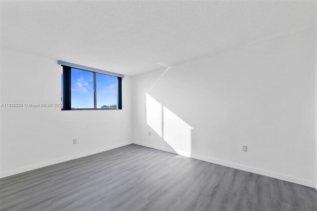 Building Photo - 11715 SW 18th St
