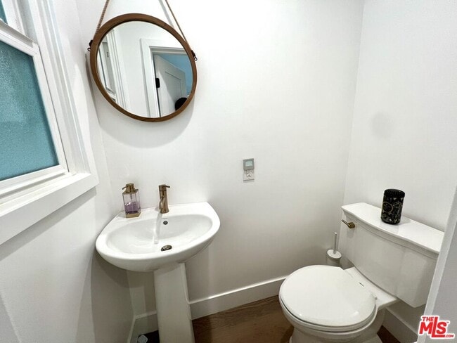 Building Photo - 4321 Greenbush Ave