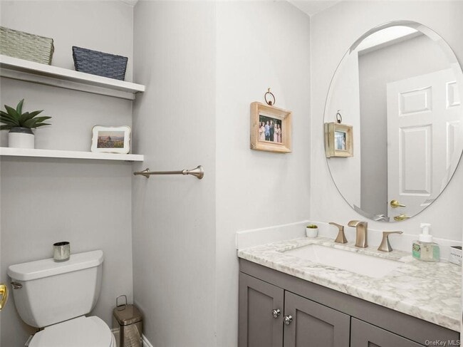 Building Photo - 912 Heritage Hills