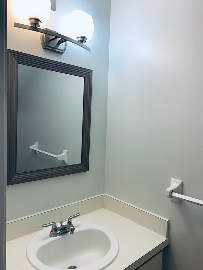 Building Photo - 200 St Andrews Blvd