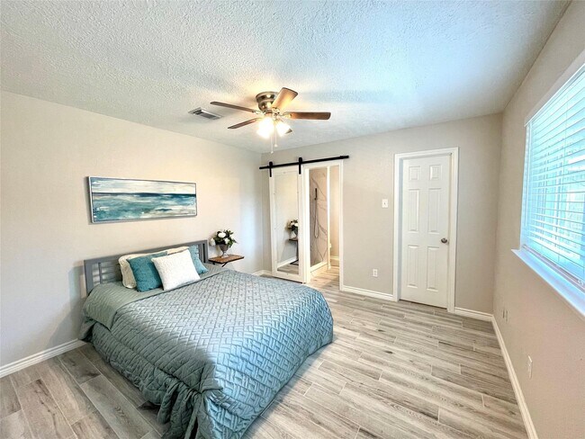 Building Photo - 18635 Andalusian Dr