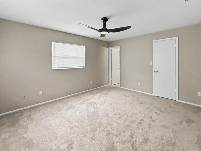 Building Photo - 5365 Winewood Dr