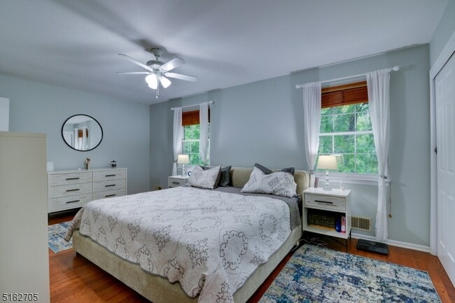 Building Photo - 78 Canterbury Rd