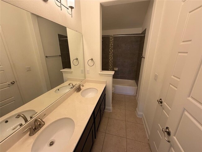 Building Photo - 11412 Maggiore Dr