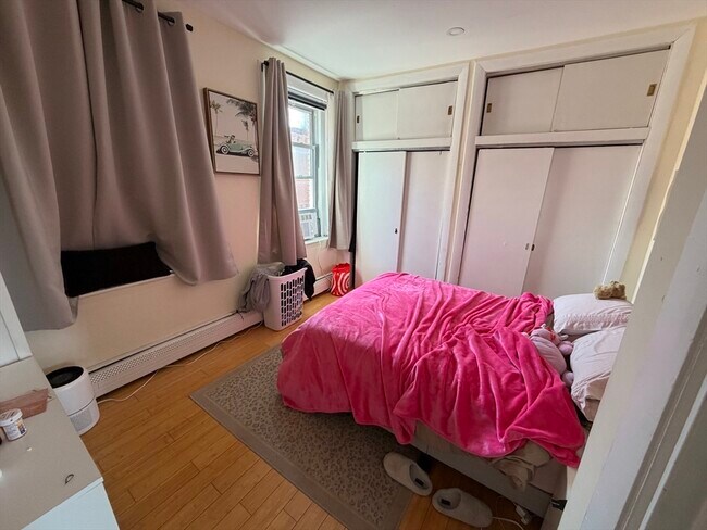 Building Photo - 140 Prince St