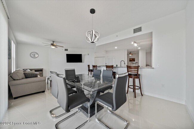 Building Photo - 735 Pilot Lane