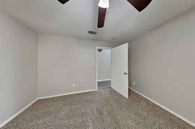 Building Photo - 20911 Hazy Bluff Ct