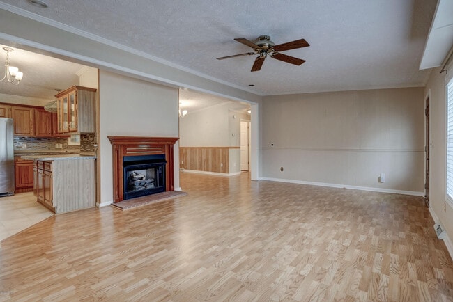 Building Photo - 428 Capeside Dr