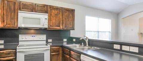 Building Photo - 10602 Harbor Canyon Dr