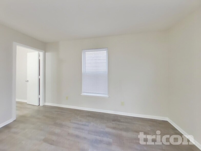 Building Photo - 8439 S Firefly Dr