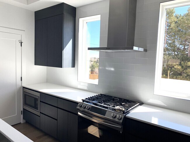 Building Photo - 2160 Youngfield St