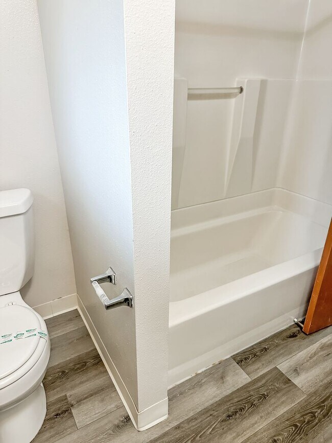 Building Photo - 10312-14 13th St Ct E