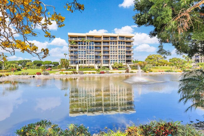 Building Photo - 1109 Gulf of Mexico Dr