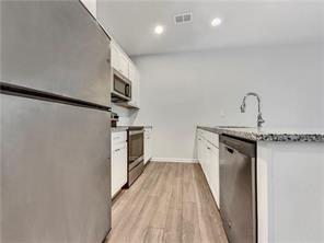 Building Photo - 2909 Ridgeview Dr