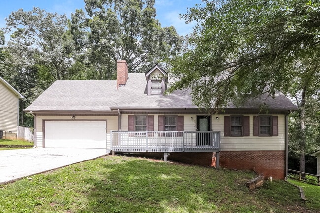 Building Photo - 672 Almand Branch Rd SE