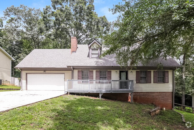 Building Photo - 672 Almand Branch Rd SE