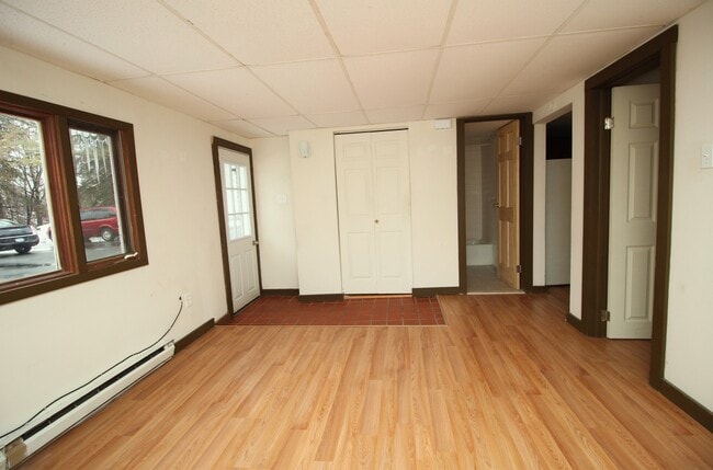 Building Photo - 131 Snyders Lake Rd