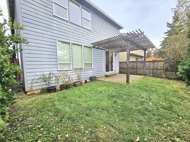 Building Photo - 18421 Brookside Rd