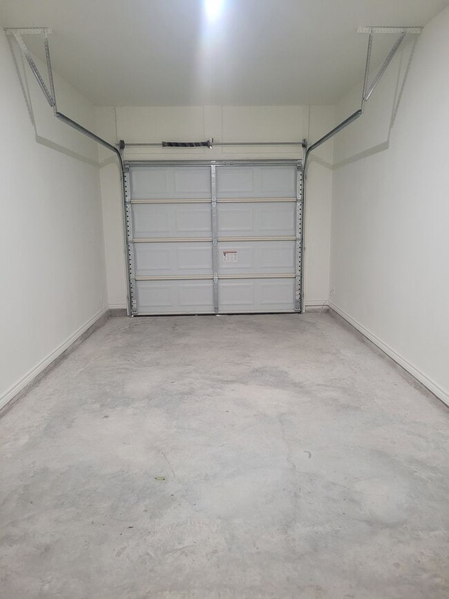 Building Photo - 2325 Zanoletti Ct