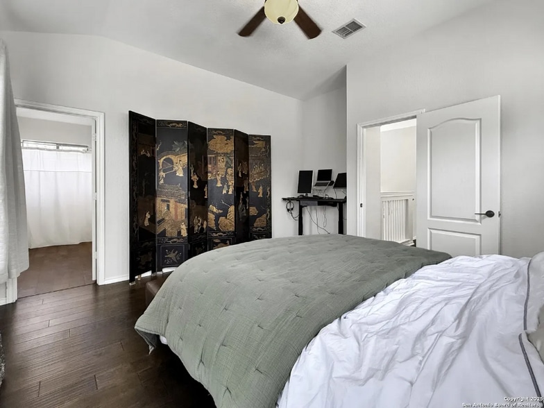 Building Photo - 1210 Cresswell Cove