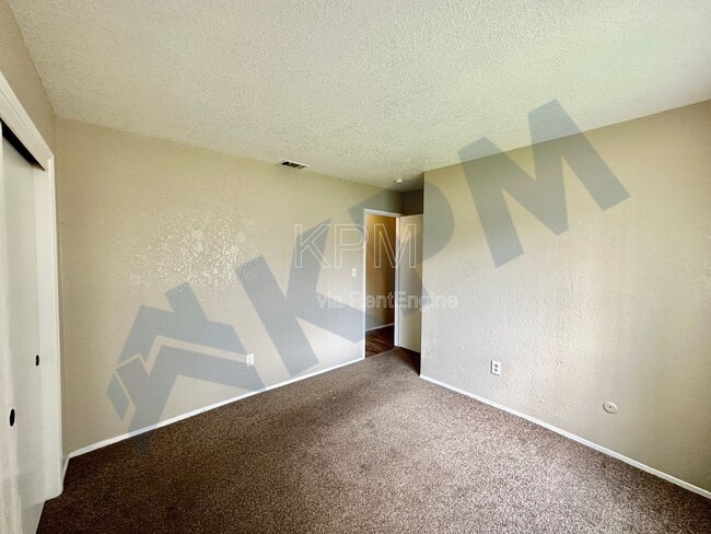 Building Photo - 7203 Kelley Dr