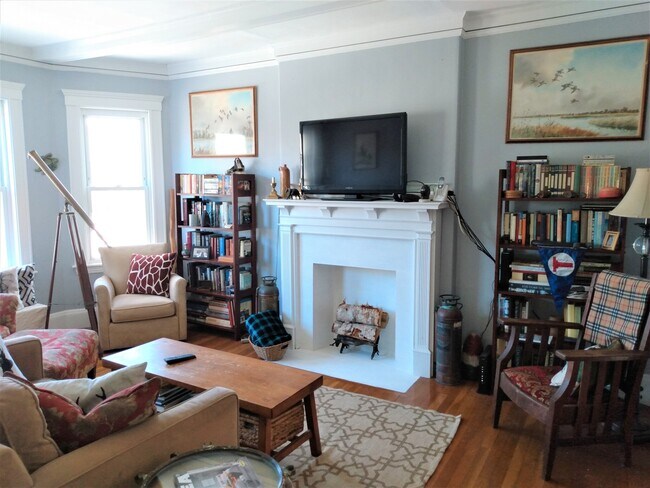 Building Photo - 419 S Huntington Ave