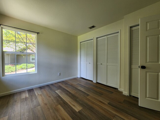 Building Photo - Wine Country Home for Rent