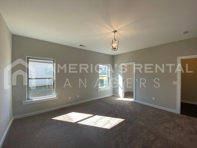 Building Photo - DEPOSIT PENDING! Home for Rent in Lincoln, AL!!! Available to View Now!
