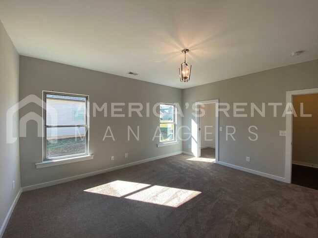 Building Photo - Home for Rent in Lincoln, AL!!!   View with 48 Hours Notice!
