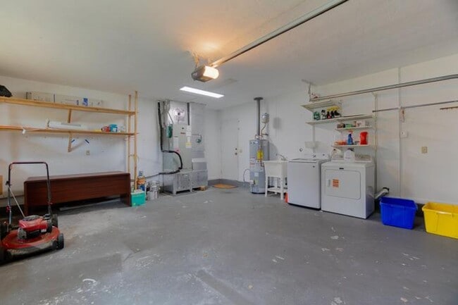 Building Photo - 6130 Francis St