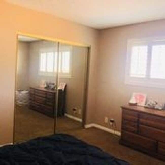 Building Photo - Cute 2 Bedroom, 2 Bathroom Townhome in Dix...